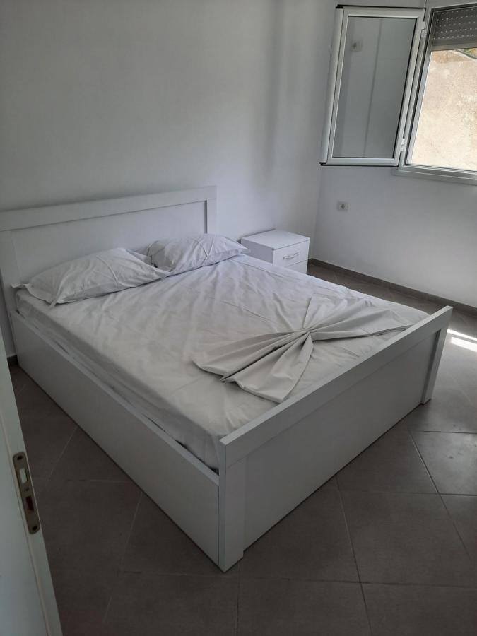 Flower Hill Vlorë Exterior foto